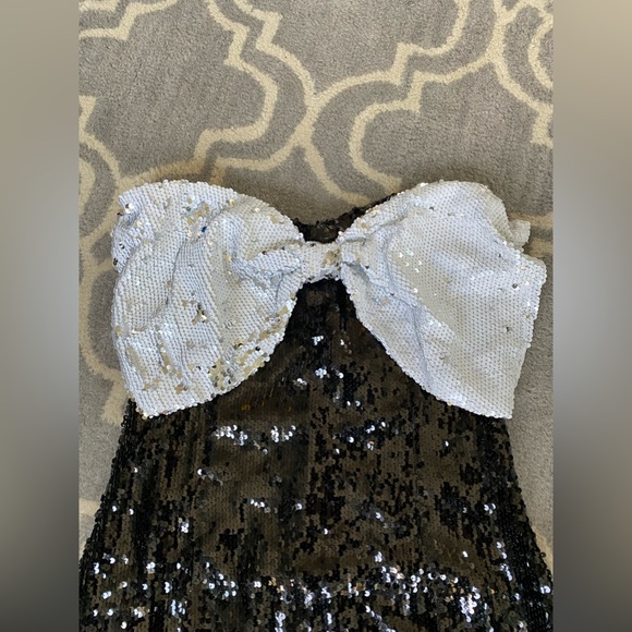 Nasty Gal Contrast Bow Sequin Bodycon Mini Dress Size 6 - New with Tags - Picture 5 of 8